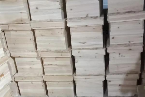 巢框适合用多大的钢丝，使用24号不锈钢丝比较合适
