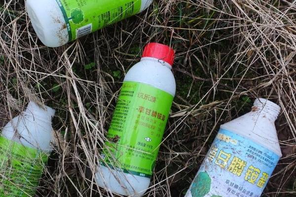 怎样快速辨别假劣农药，可从包装、三证号、有效期等方面辨别
