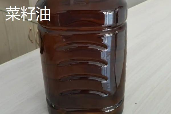 一吨大豆能榨出多少豆油，一般可榨出0.16-0.18吨豆油