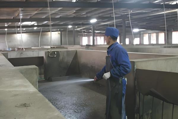 育肥猪350斤至400斤的料肉比，其料肉比在3.5-4：1之间